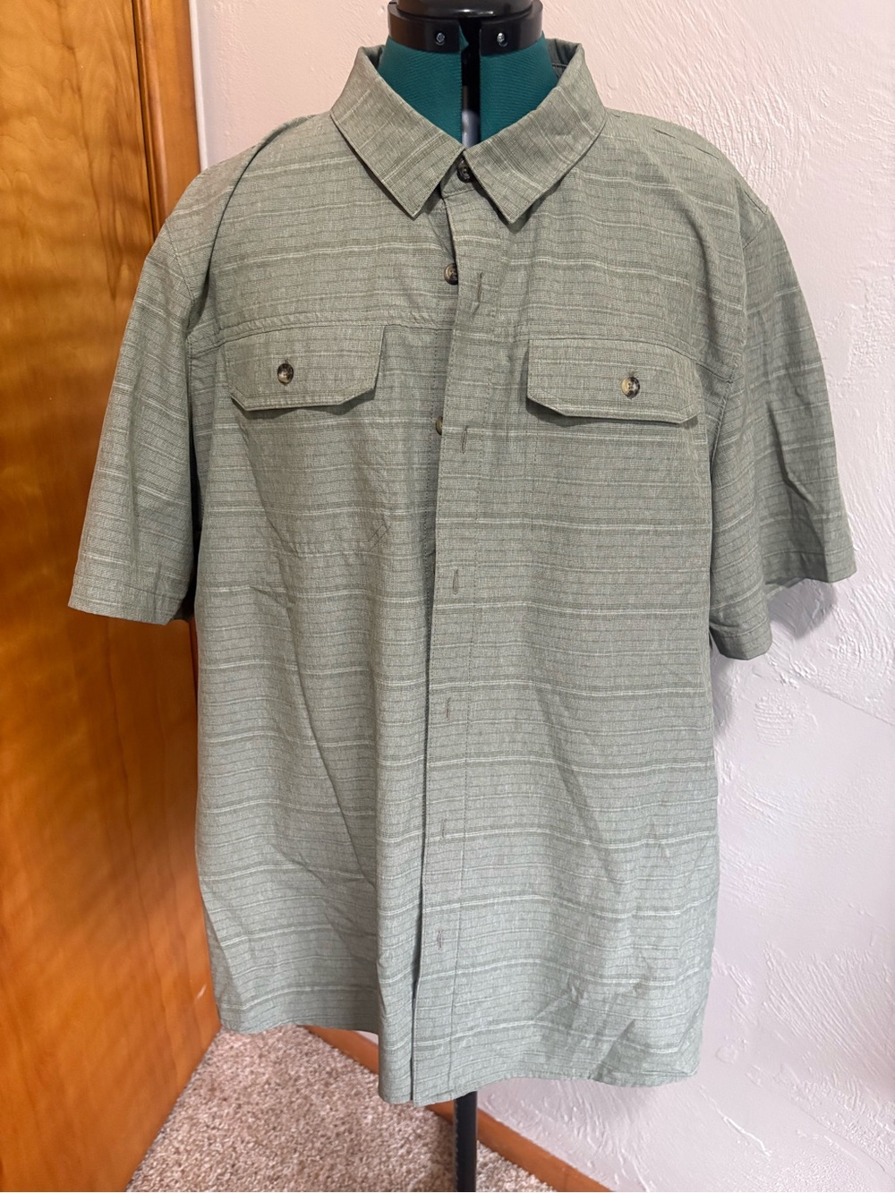 Gerry Weber Lightweight Short-Sleeve Shirt Jacket in Sage Green